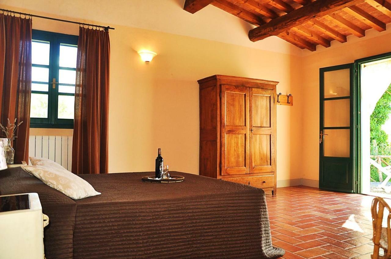 Agriturismo Terenzana Aparthotel Riparbella Exterior foto