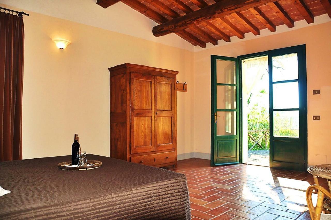 Agriturismo Terenzana Aparthotel Riparbella Exterior foto