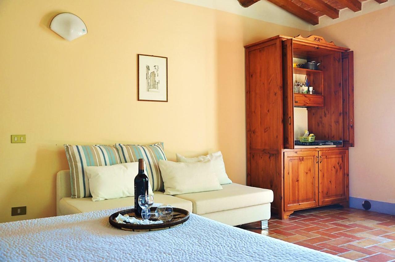 Agriturismo Terenzana Aparthotel Riparbella Exterior foto
