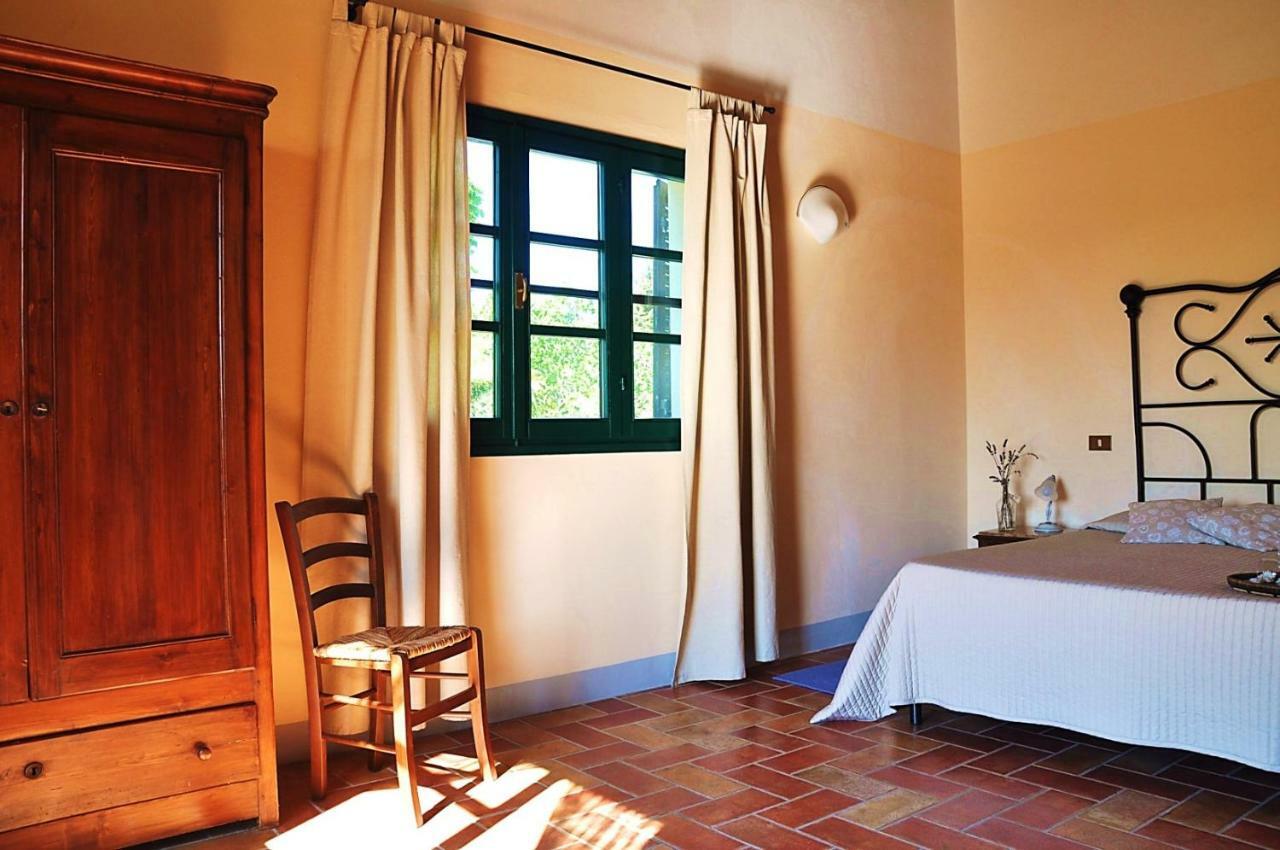 Agriturismo Terenzana Aparthotel Riparbella Exterior foto